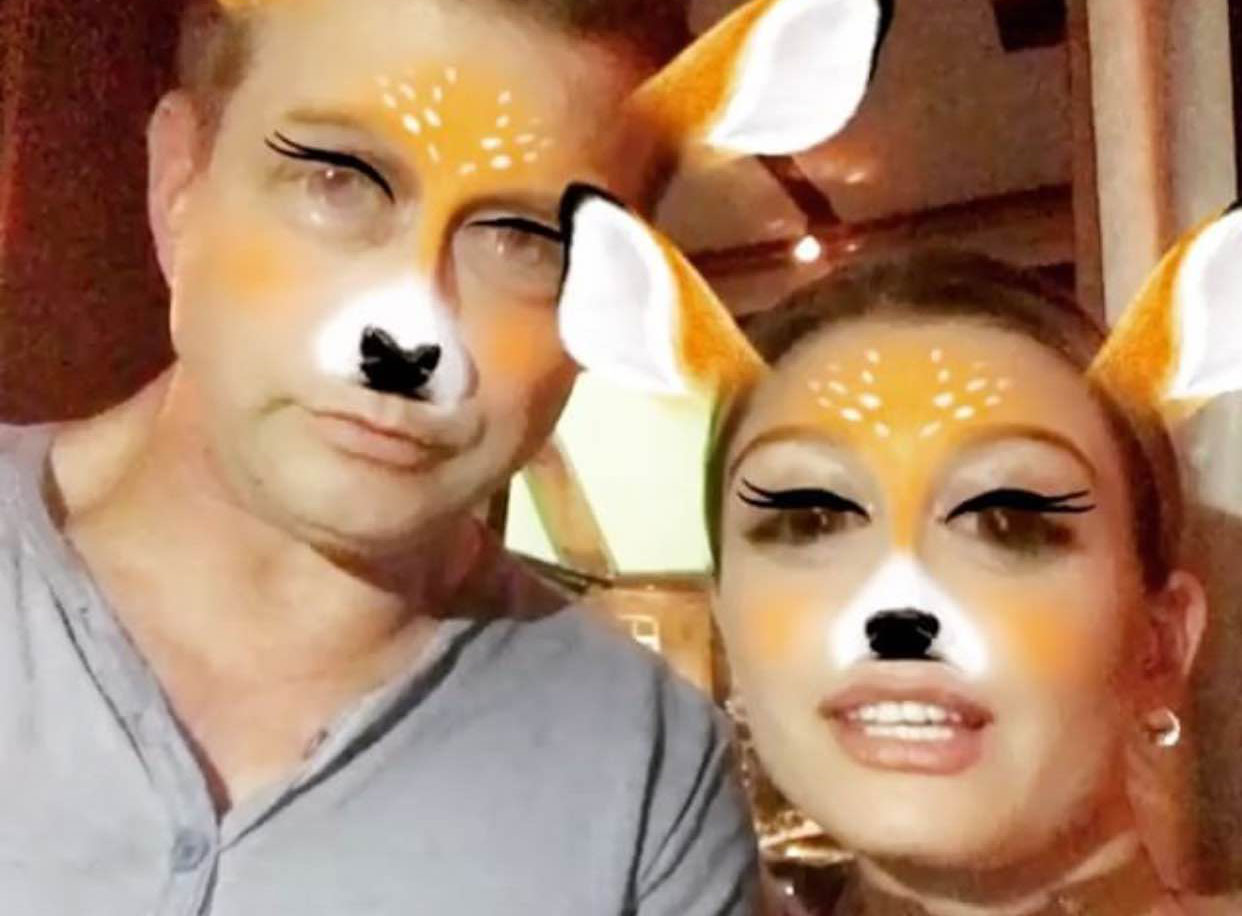 Hailey Baldwin Shares Cute Snapchat Video With Dad Stephen! | Hailey