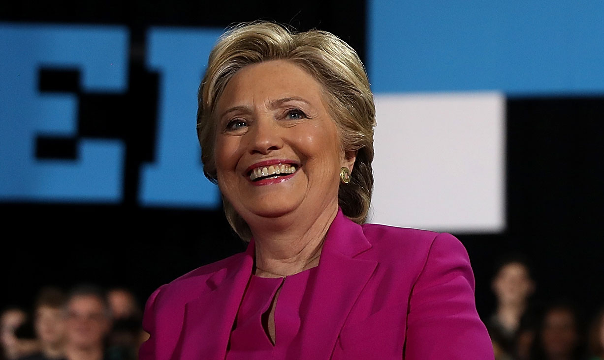 Hillary Clinton Won't Face Criminal Charges Over Emails, FBI Says in New Statement | 2016 Election, Hillary Clinton, Politics - Vimarsana News