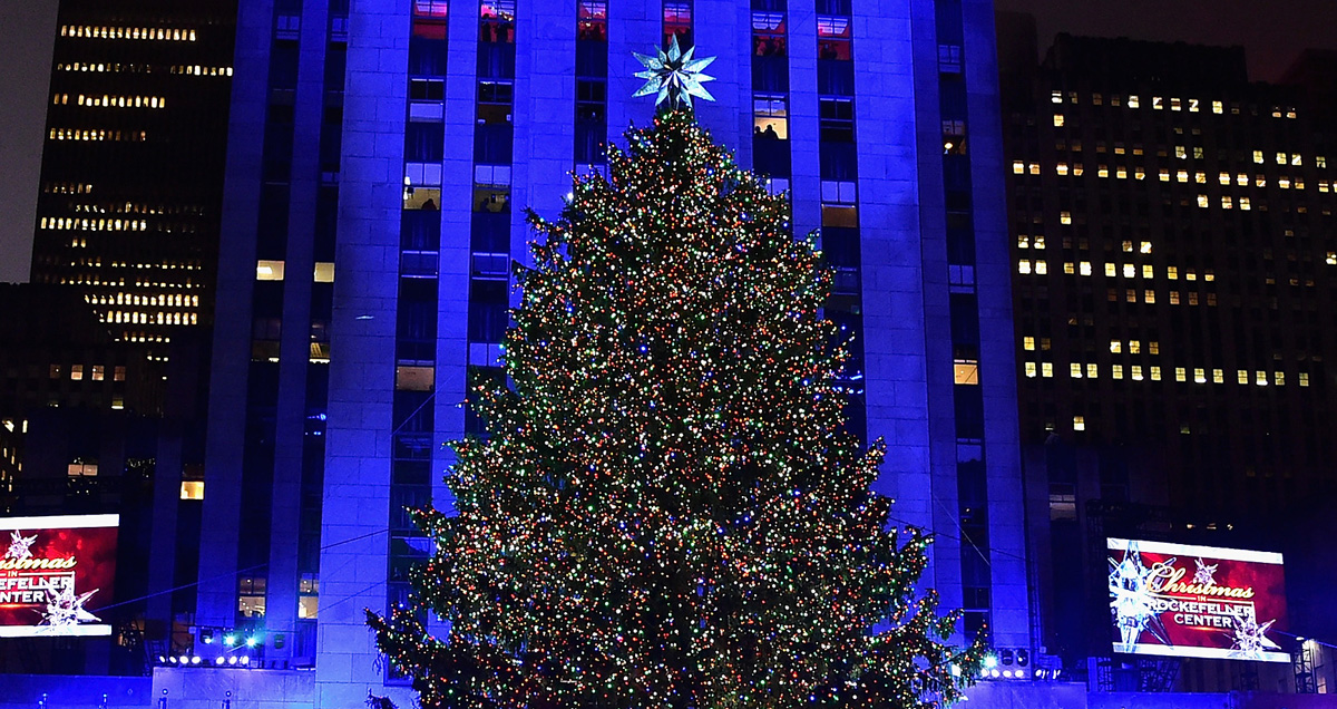 Christmas In Rockefeller Center Tree Lighting 2016 Performers Celebrity Guests Holiday Season Just Jared