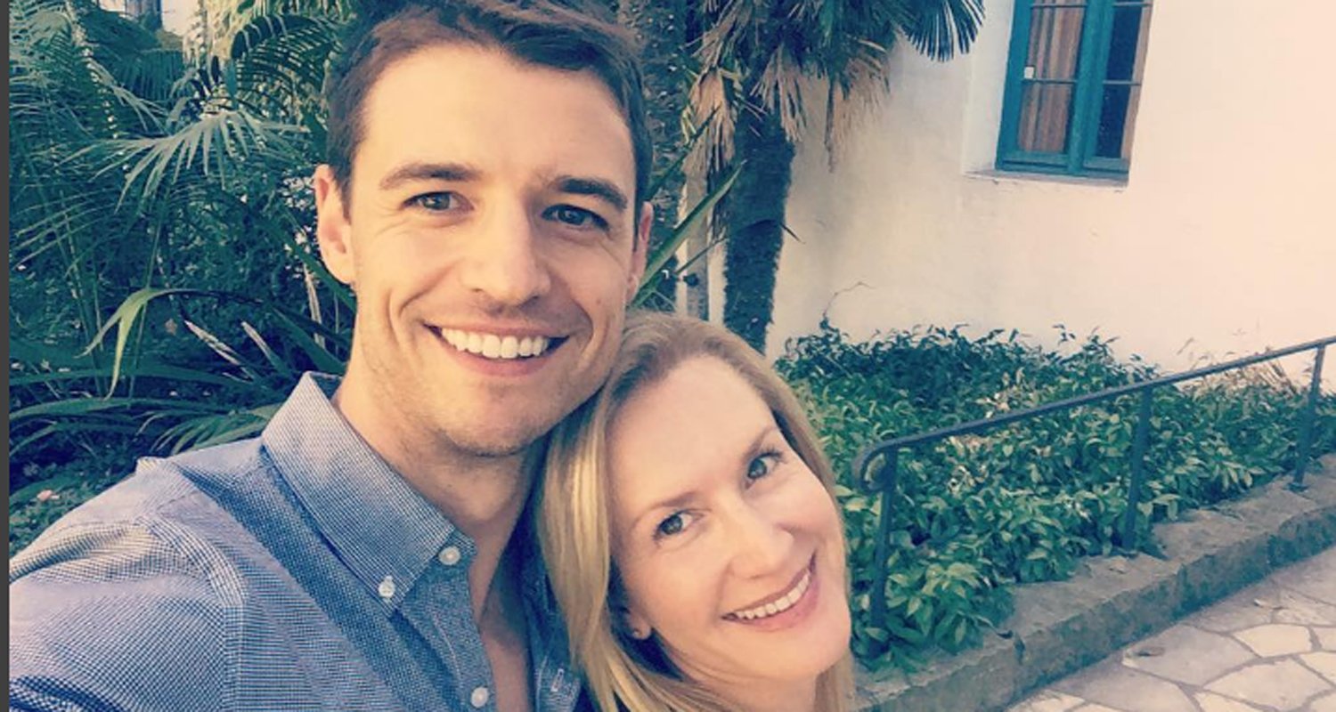 The Office Star Angela Kinsey Is Officially Married Angela Kinsey