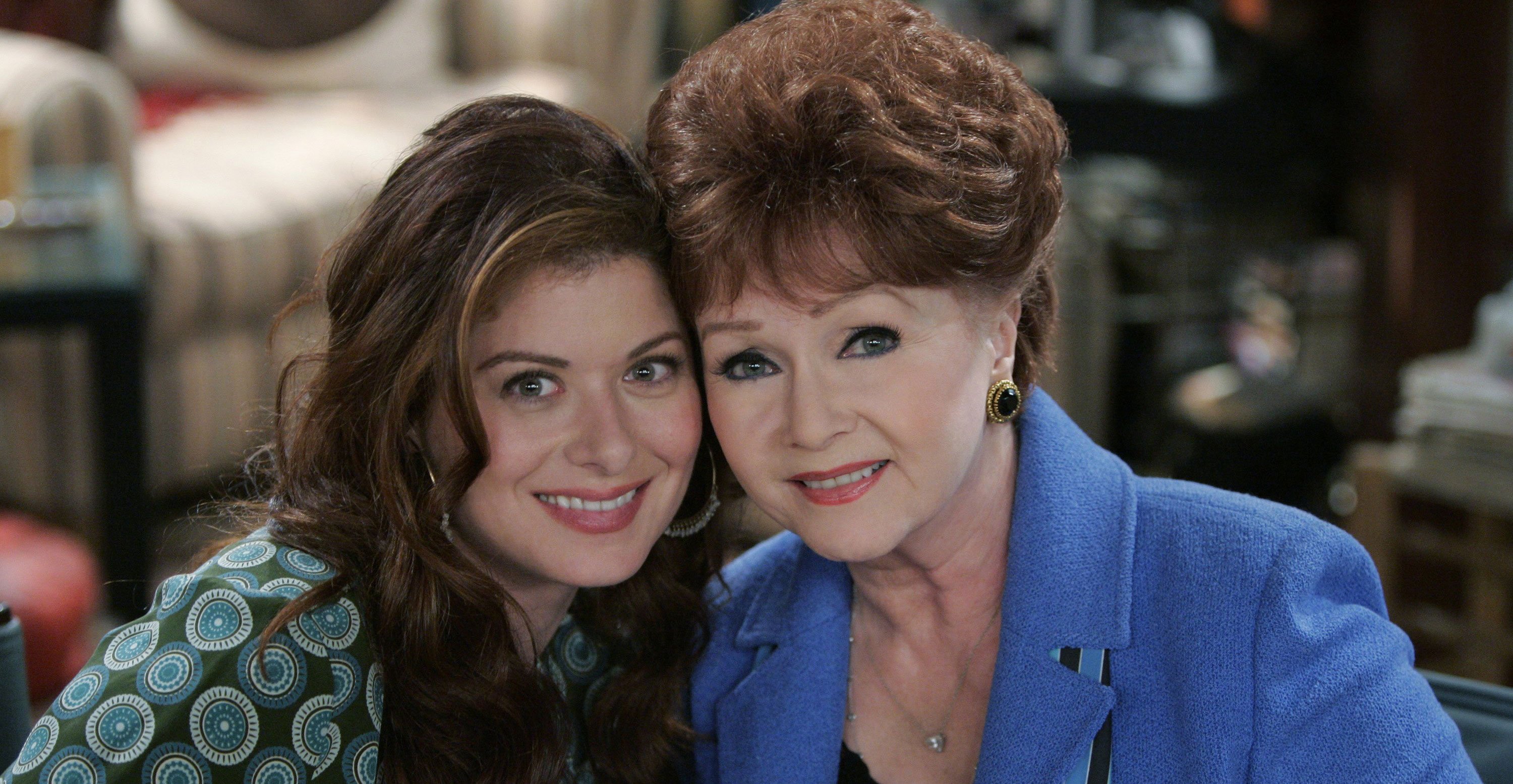 Debra Messing Remembers ‘Will & Grace’ Mom Debbie Reynolds Debbie