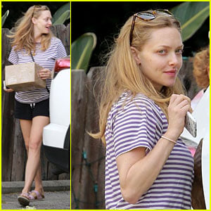 Amanda Seyfried Spends Time With Her Mom After First Official Post-Baby Appearance