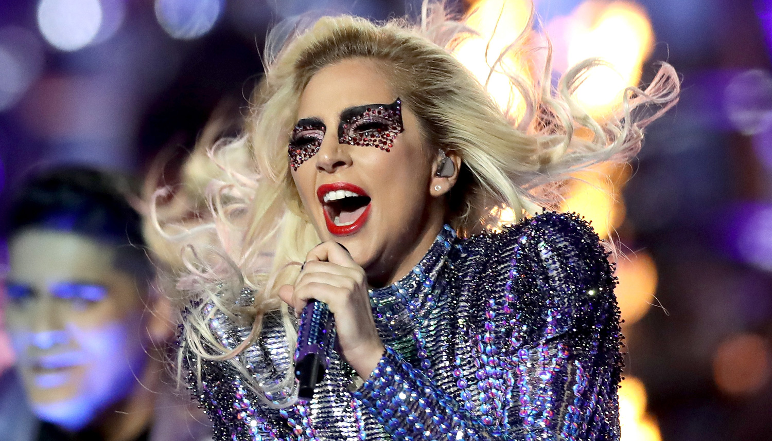 Lady Gaga’s Super Bowl Halftime Show Got Six Emmy Noms! 2017 Super