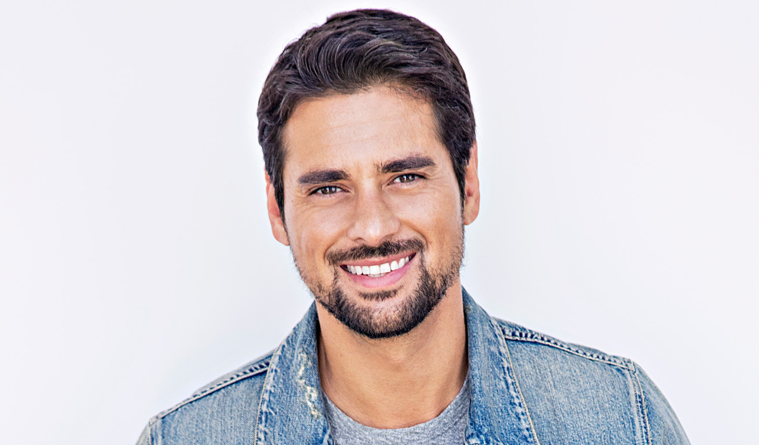 Meet ‘Power’ Actor J.R. Ramirez with These 10 Fun Facts (Exclusive) .