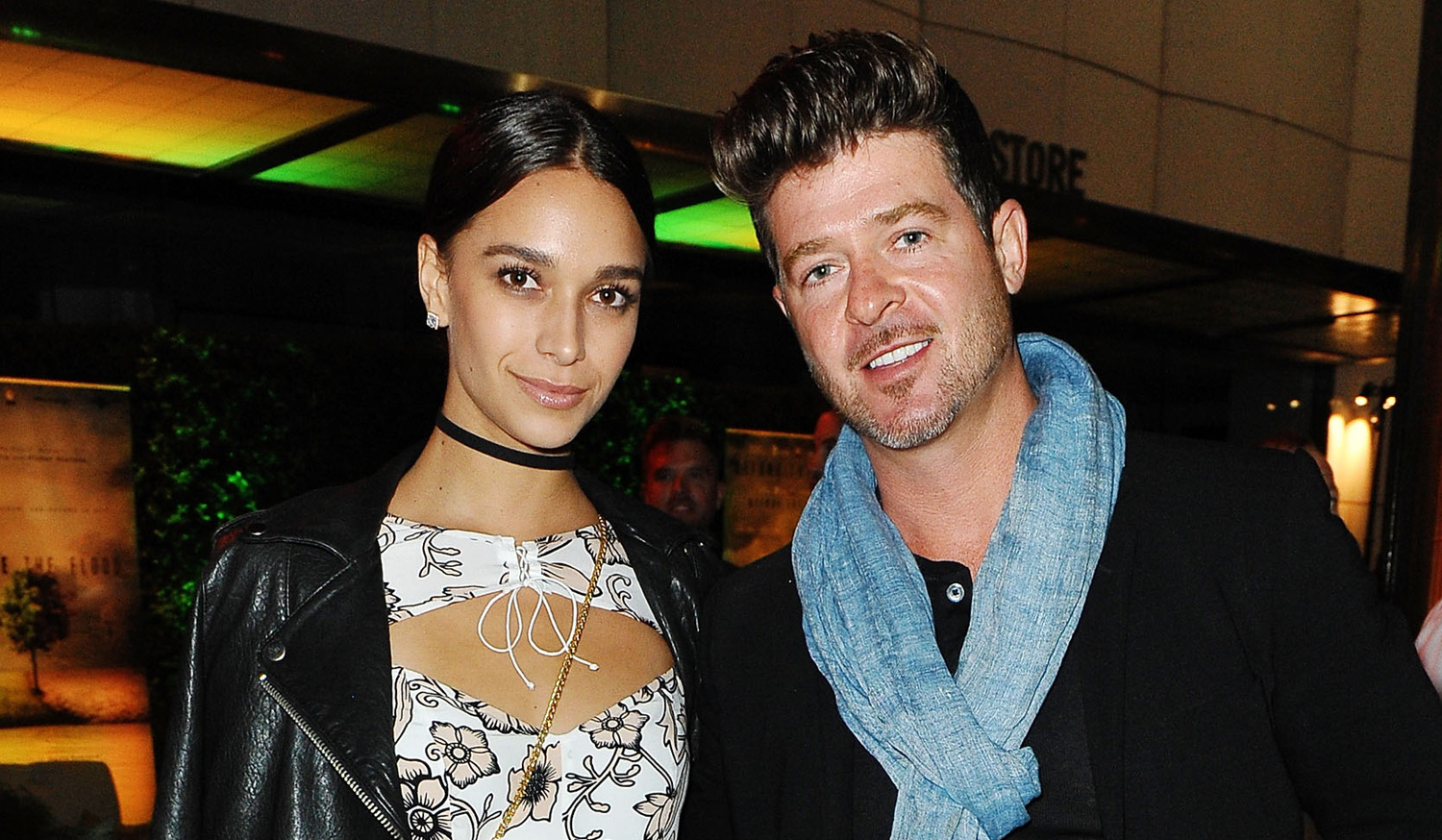 Robin Thicke’s Girlfriend April Love Geary Is Pregnant! 