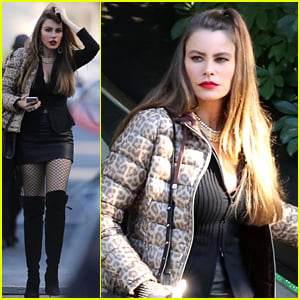 Sofia Vergara Wears Fishnet Stockings & Leather Mini Skirt for ‘Modern