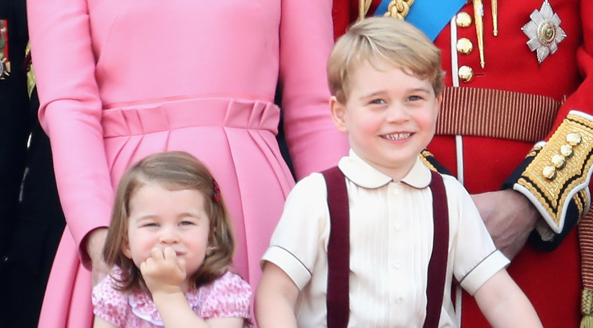 Queen Elizabeth Jokes That Princess Charlotte Bosses Older Brother(00)