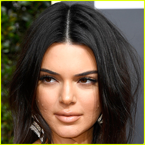 Kendall Jenner Responds to Critics of Her Acne at Golden Globes