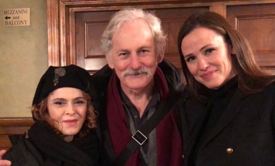 Jennifer Garner Visits Her ‘Alias’ Dad Victor Garber on Broadway