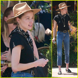 Amber Heard Steps Out for Lunch With a Friend in Los Feliz!