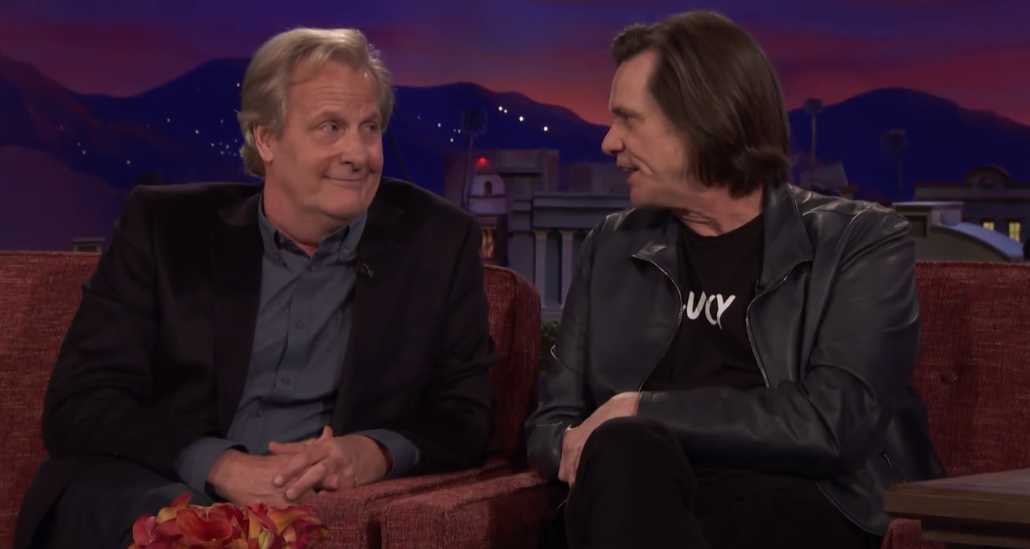 Jim Carrey & Jeff Daniels Have Surprise ‘Dumb and Dumber’ Reunion on