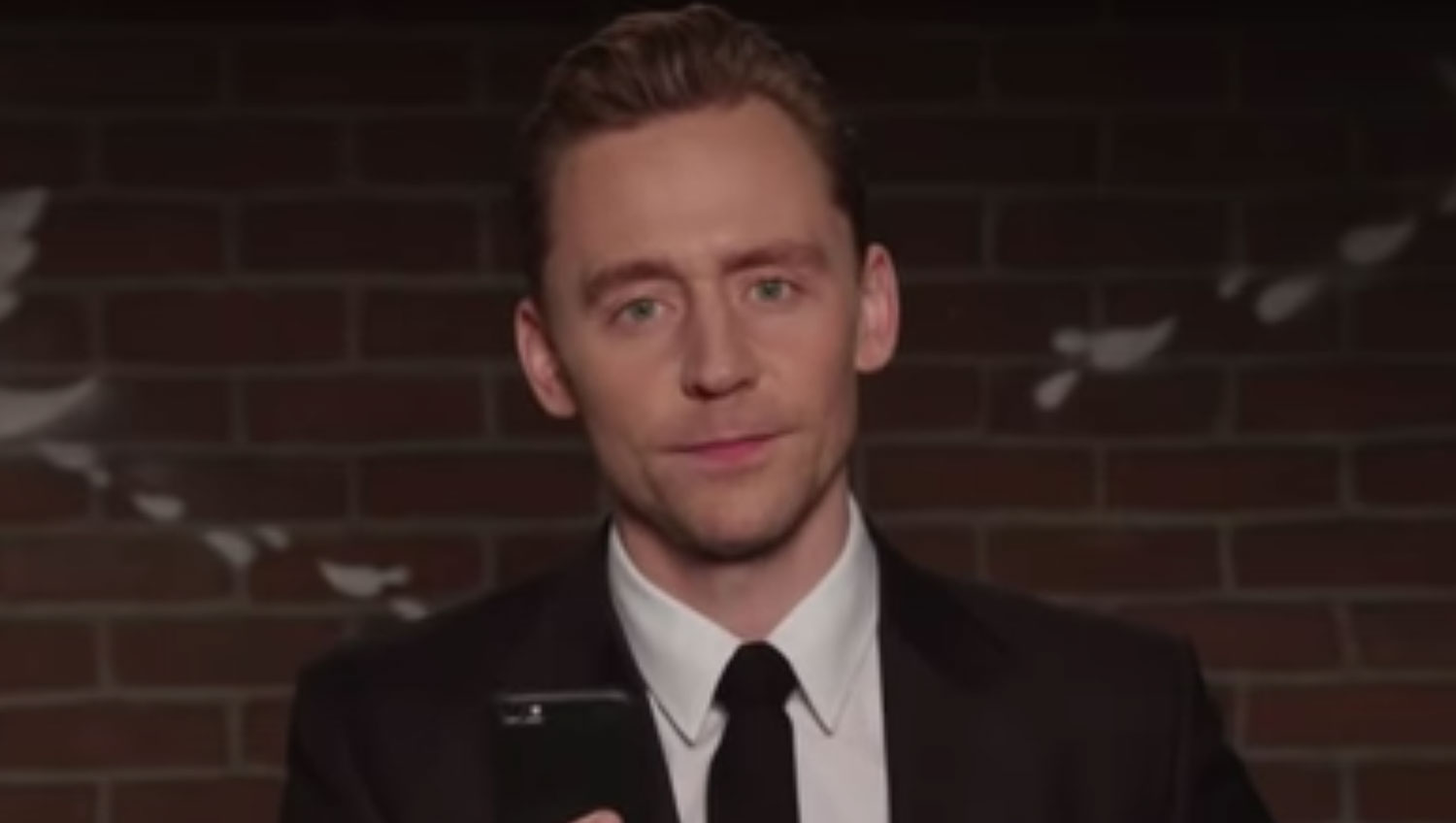 ‘Avengers Infinity War’ Cast Reads Mean Tweets on ‘Kimmel’ (Video