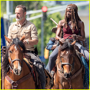 'Walking Dead' Set Photos Show Cast on Horseback for Season 9