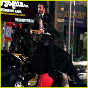 Keanu Reeves Rides a Horse for 'John Wick 3'