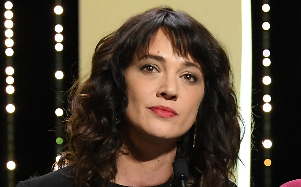 Asia Argento Fired From ‘X Factor Italy’ After Sexual Misconduct(00)