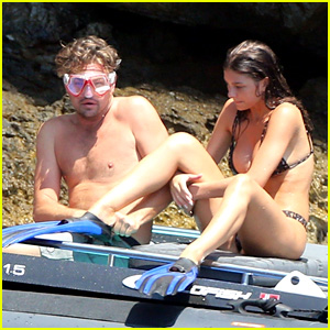 Leonardo DiCaprio & Girlfriend Camila Morrone Go Snorkeling on Italian Vacation Together!
