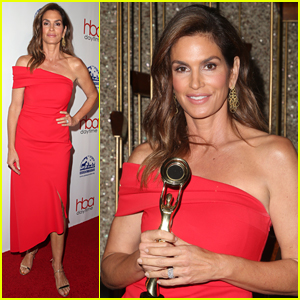 Cindy Crawford Honored at Daytime Hollywood Beauty Awards