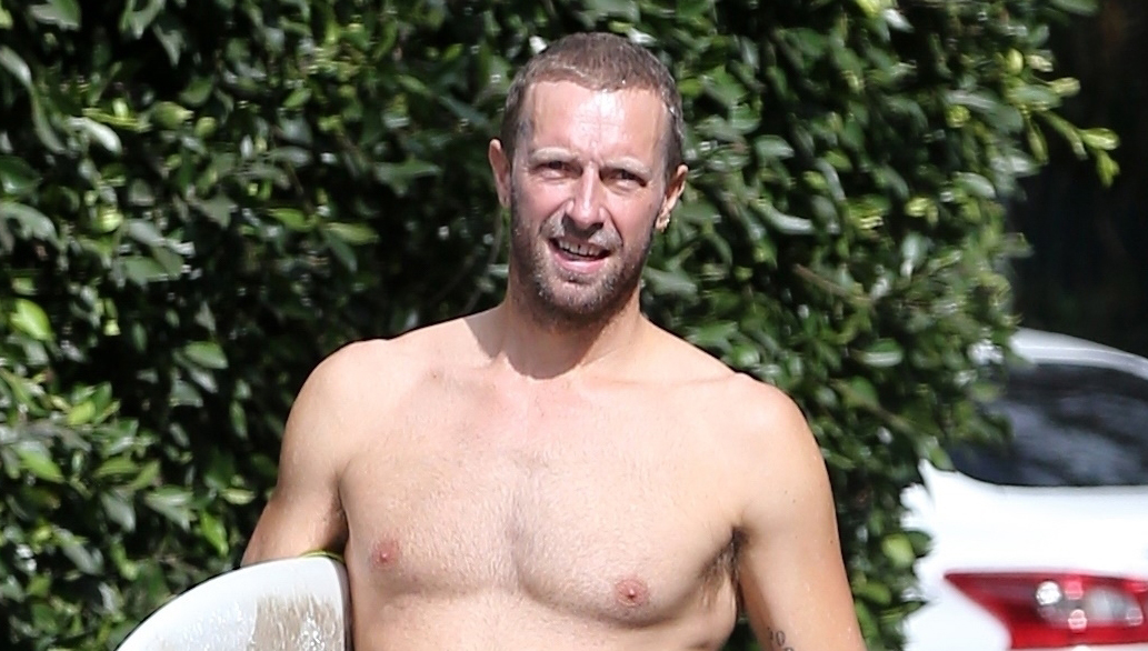 Chris Martin Goes Shirtless While Surfing in Malibu! 