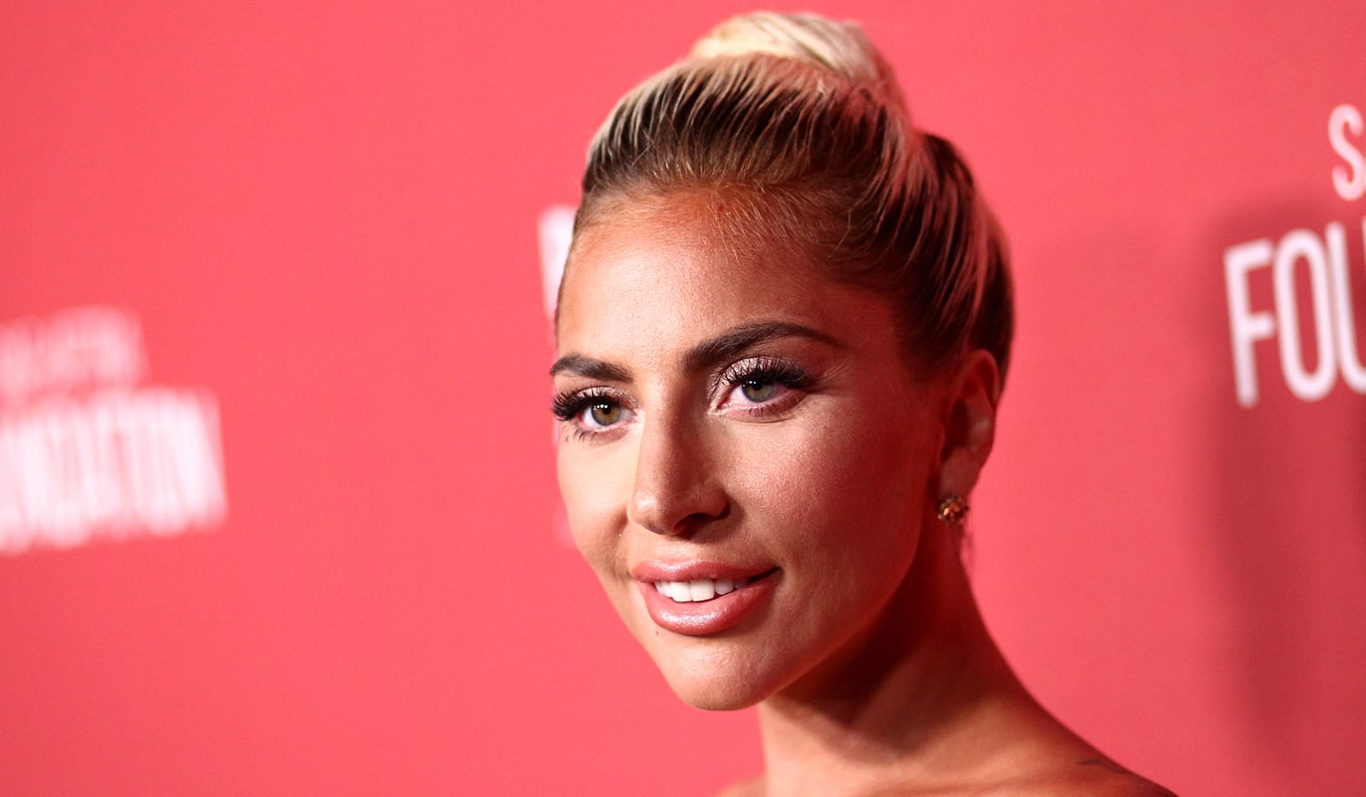 Lady Gaga Can’t Stop Playing This Video Game! Lady Gaga Just Jared