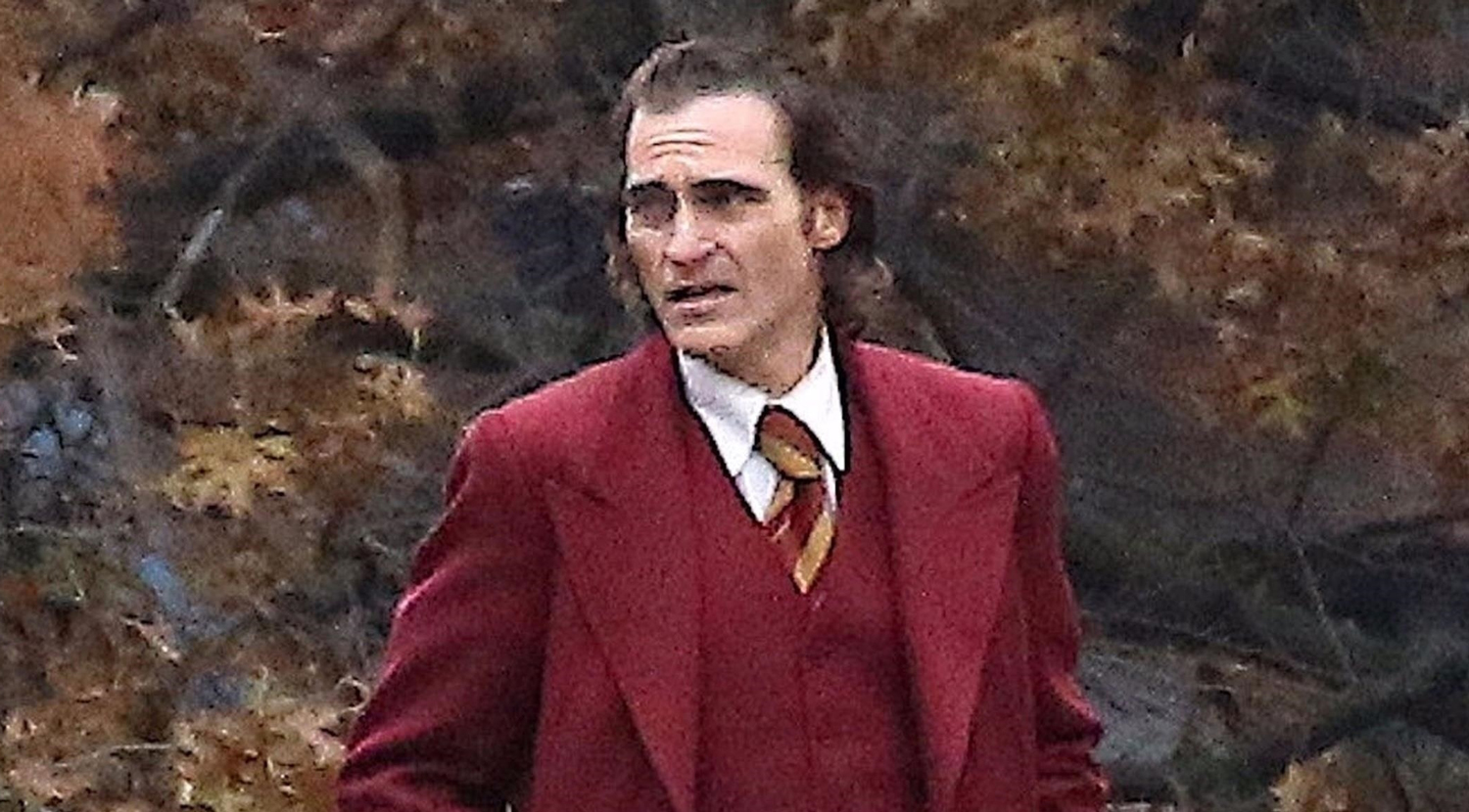 Joaquin Phoenix Films a Cemetery Scene for ‘Joker’ Movie Joaquin
