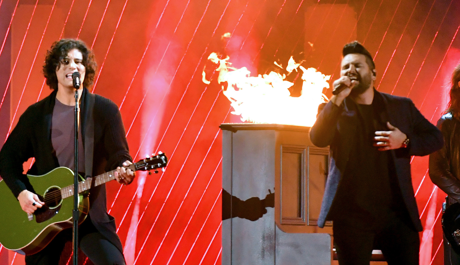 Dan + Shay Perform ‘Tequila’ at CMA Awards 2018 Watch Now! 2018 CMA