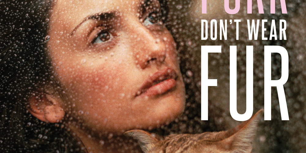 Penelope Cruz Urges Shoppers to Ditch Fur in PETA Holiday Ad Campaign(02)