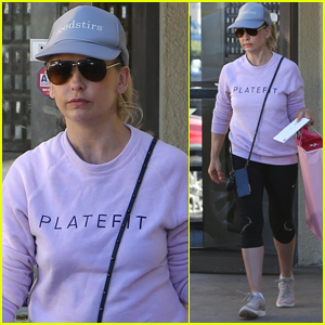Sarah Michelle Gellar Heads to Workout in Brentwood | Sarah Michelle
