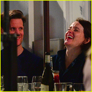 'The Crown' Co-Stars Claire Foy & Matt Smith Reunite for a Night Out Together in London!