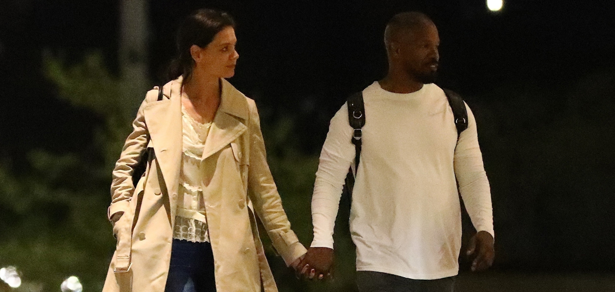 Katie Holmes & Jamie Foxx Are Still Going Strong, Hold Hands While