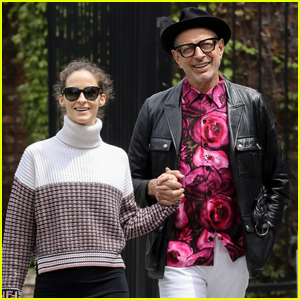 Jeff Goldblum & Wife Emilie Hold Hands While Heading to Lunch