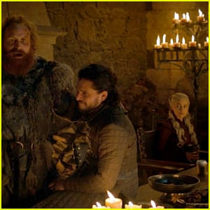 Starbucks Cup Seen in 'Game of Thrones' Episode Next to Emilia Clarke's Daenerys!