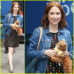 Ellie Kemper Says First Few Months Of Second Pregnancy Were 'Rough'!
