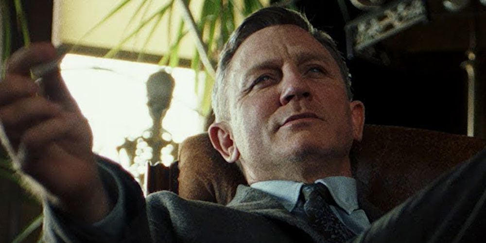 Daniel Craig, Chris Evans & Jamie Lee Curtis Star in Murder Mystery