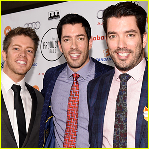 Property Brothers' Jonathan & Drew Scott Tear Up During Brother J.D.'s Home Makeover