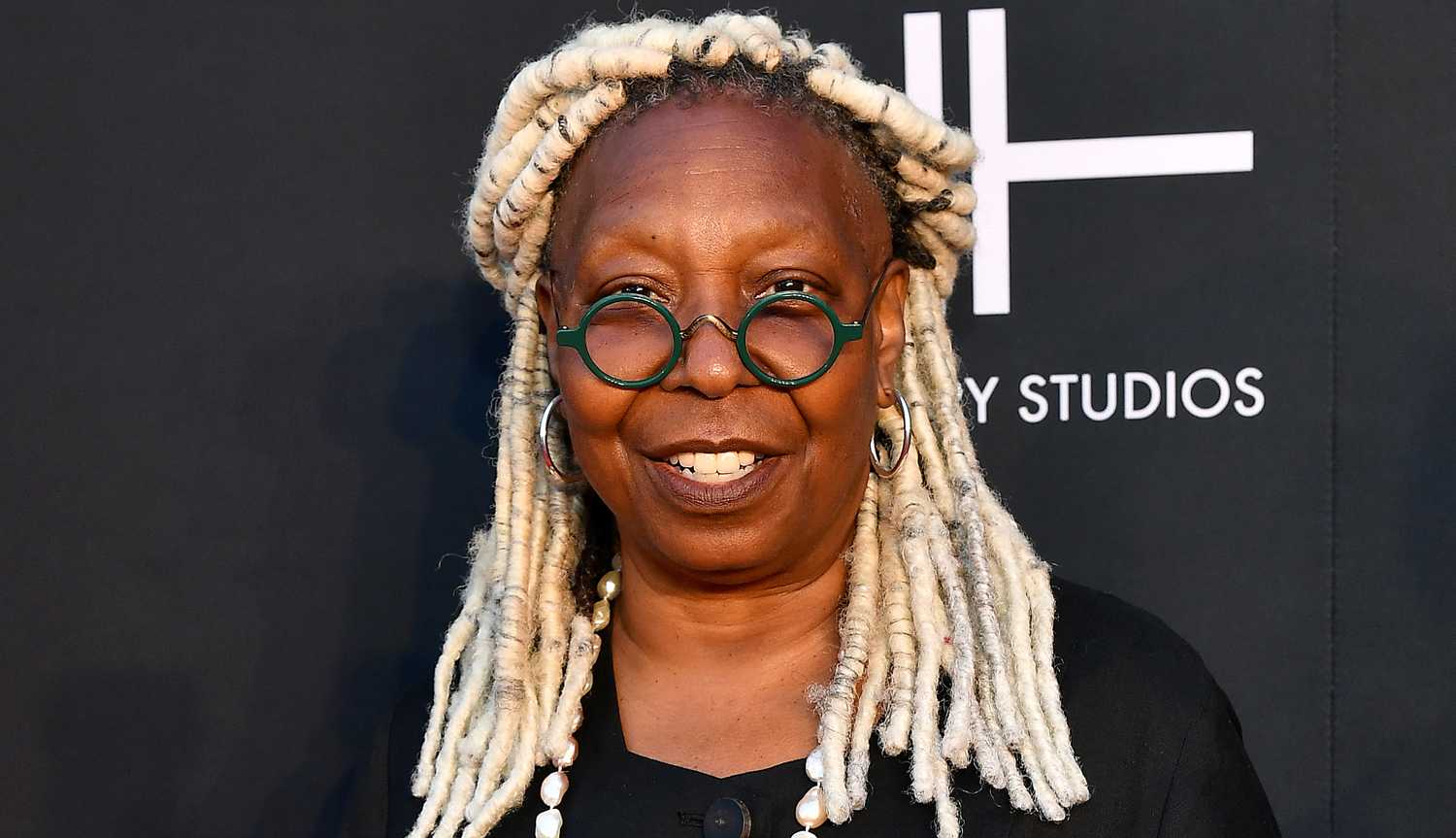 Whoopi Goldberg to Reprise ‘Sister Act’ Role in London Stage Show(00)