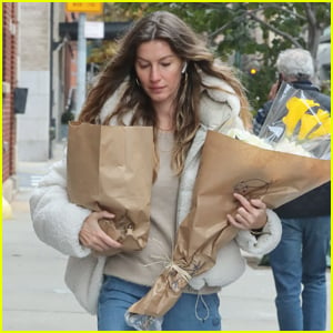 Gisele Bundchen Steps Out to Pick Up Some Flowers in NYC