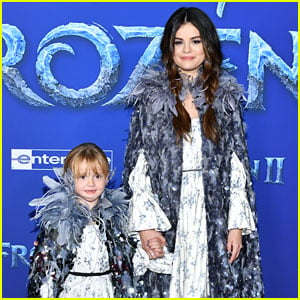 Selena Gomez & Sister Gracie Wear Matching Outfits at 'Frozen 2' Premiere!