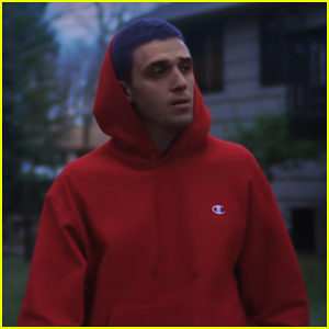 Lauv Changes Stream Lyrics Download Watch Video First Listen Lauv Music Music Video Just Jared