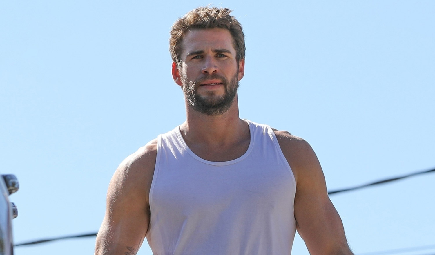 Liam Hemsworth’s Muscles Look So Pumped Up After His Friday Morning Workout...