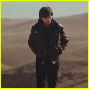 Louis Tomlinson Debuts 'Walls' Music Video - Watch!