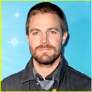 Stephen Amell Suffers Panic Attack Mid-Podcast, Returns Later to Address Everything