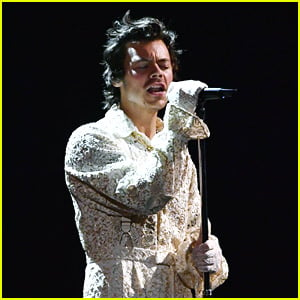 Harry Styles Wears Lace Gloves For 'Falling' Performance at BRIT Awards 2020