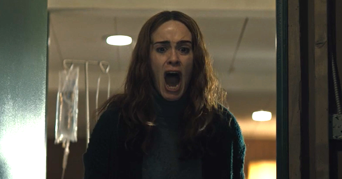 Sarah Paulson Plays a Smothering Mom in ‘Run’ Trailer Watch! Kiera(02)