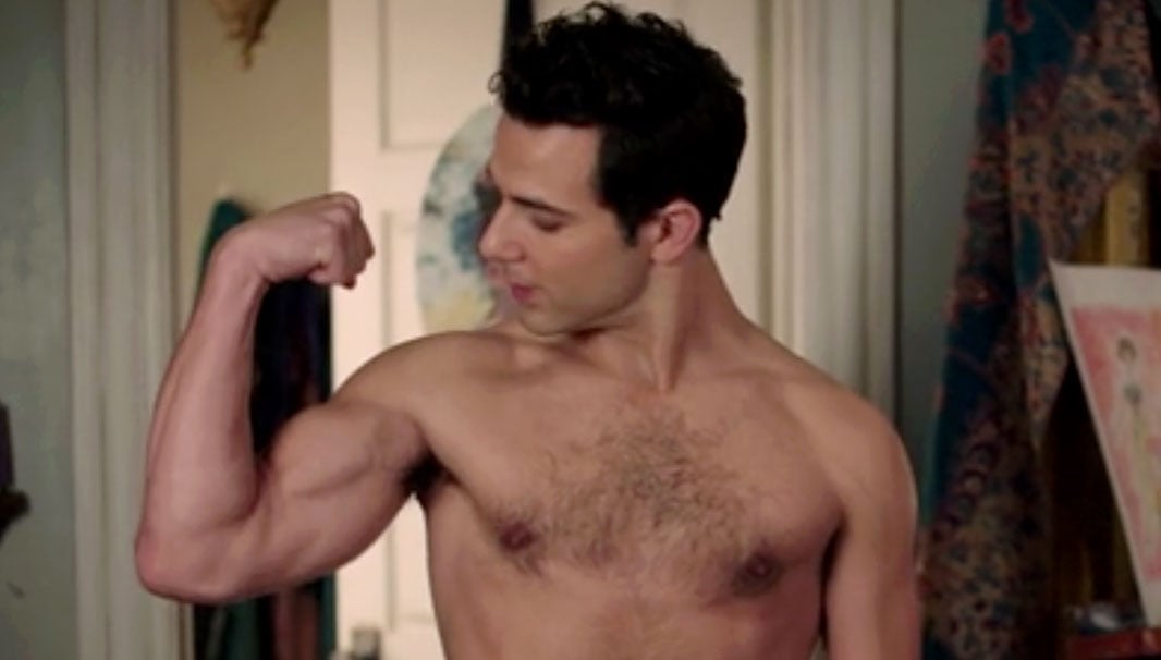 Skylar Astin Flexes His Muscles During Shirtless Scene on ‘Zoey&a...