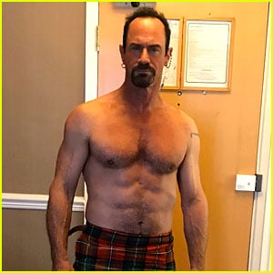 Christopher Meloni Goes Shirtless in His Kilt While in Quarantine