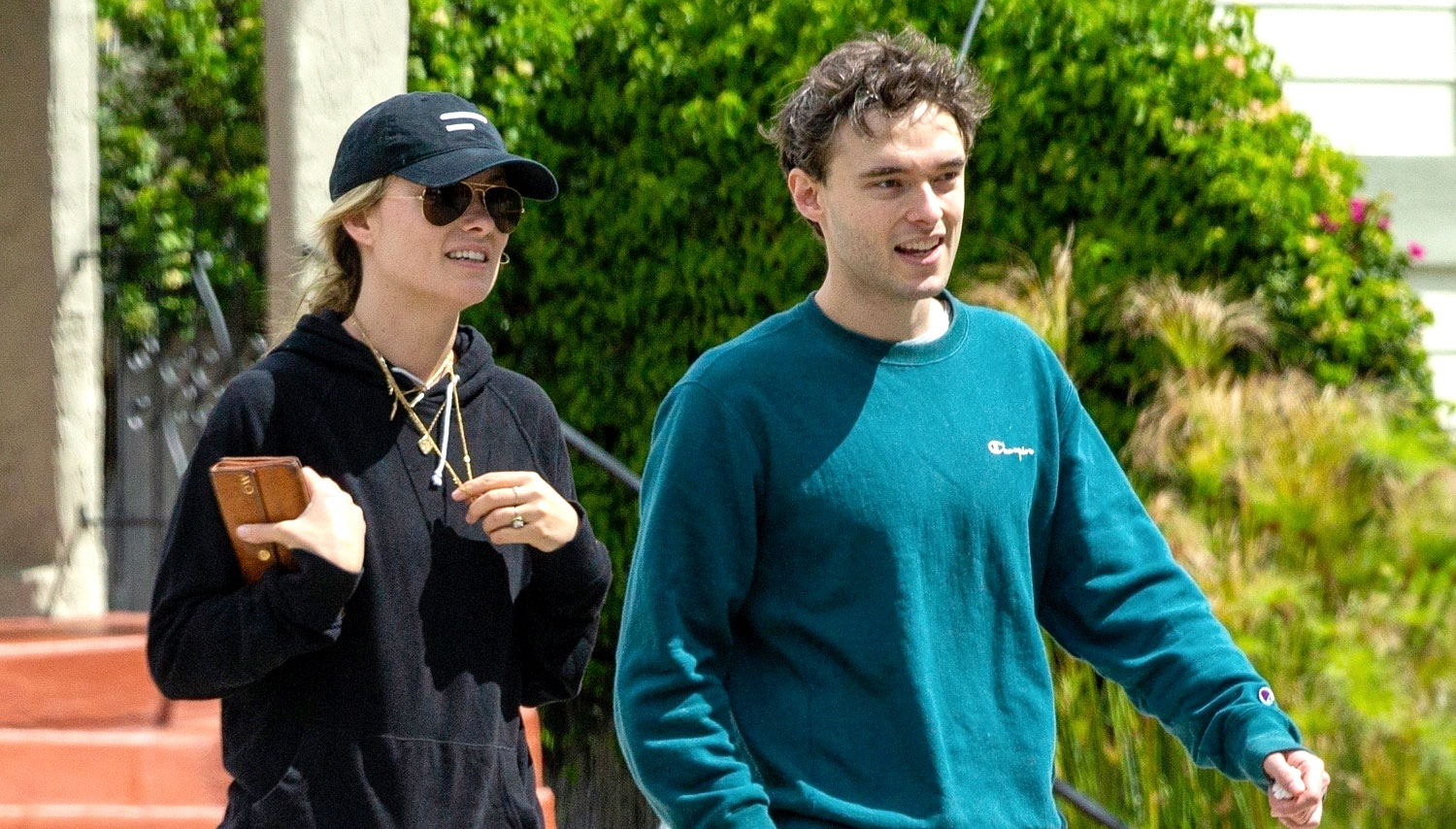 Olivia Wilde Has a Hot Younger Brother & They Were Just Spotted