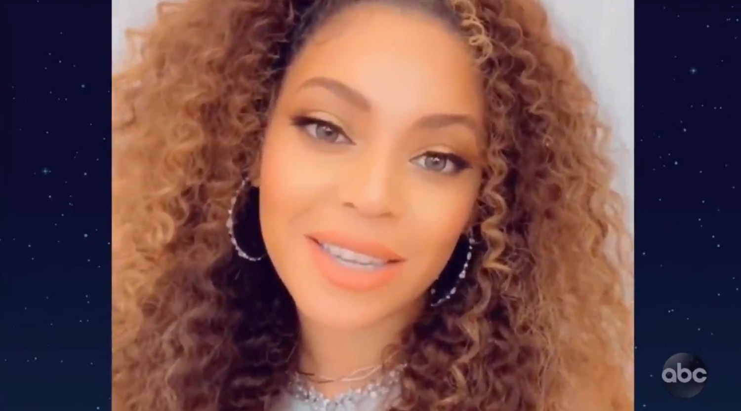 Beyonce Sings ‘When You Wish Upon a Star’ for Surprise Appearance on