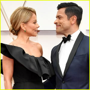 Kelly Ripa & Mark Consuelos Open Up About Their Healthy Sex Life!