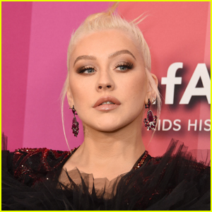 Christina Aguilera Shares Photos From Her Diary, Encourages Fans to Start Sharing Their Feelings