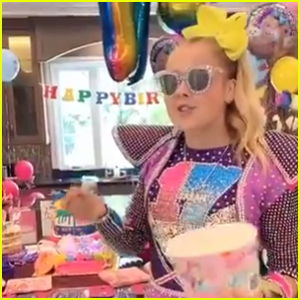 JoJo Siwa Throws Herself a JoJo Siwa-Themed Birthday Party! | jojo siwa